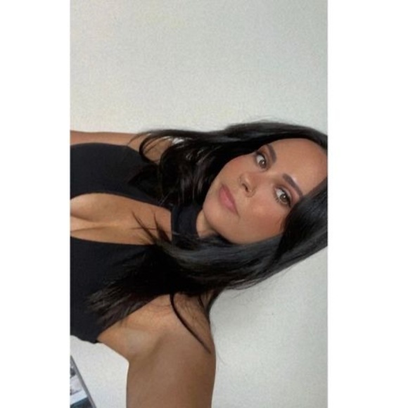 Meet your Posher, Alex - Picture 1 of 1